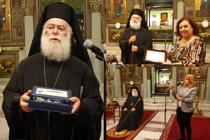 Ο Πατριάρχης Θεόδωρος υποδέχθηκε τον κυβερνήτη και το πλήρωμα της φρεγάτας «Ναβαρίνον» στον Ι.Ν Αγ. Κωνσταντίνου & Ελένης (Videos)