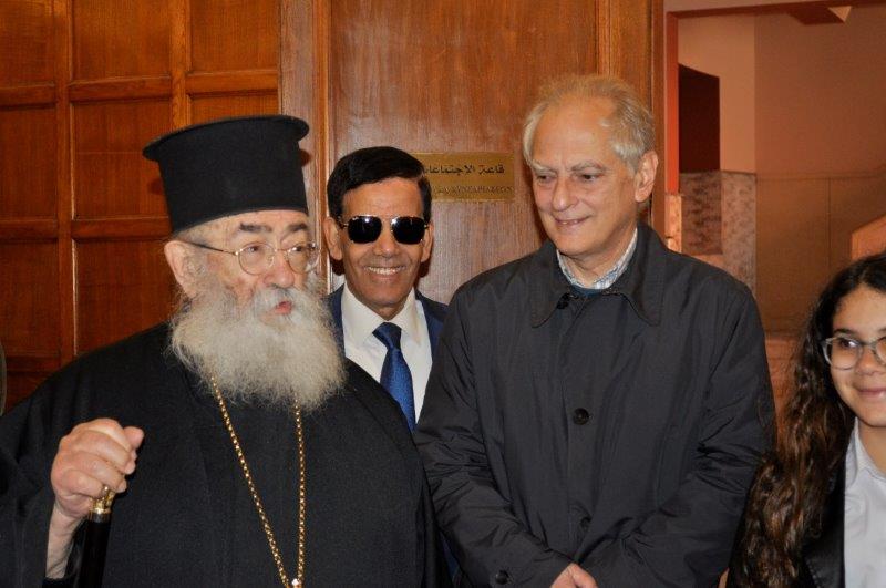 Φωτογραφήματα από την επίσκεψη του Πρέσβη Ν. Γαριλίδη, στο σχολείο που αποφοίτησε, την Αμπέτειο