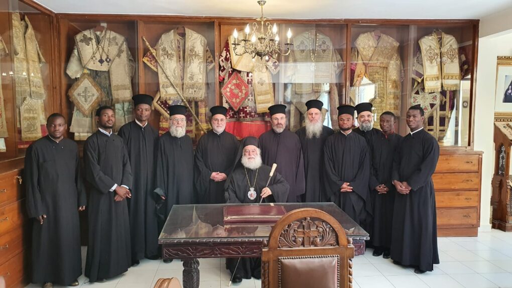 O Πατριάρχης Θεόδωρος εγκαινίασε το μουσείο της Ι.Μ του Αγ. Σάββα – Μνημόσυνο για τα τρία χρόνια από το θάνατο της μητέρας του Κλεοπάτρας (Video / Photos)