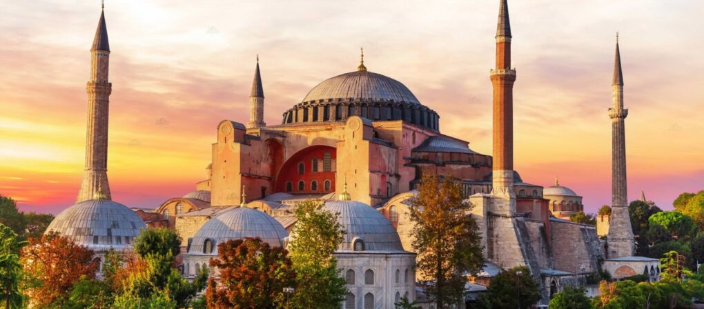 “AYASOFYA CAMii” O Χρήστος Καβαλής, γράφει για την μετατροπή της Αγιάς Σοφιάς σε τζαμί