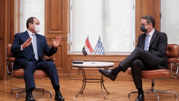 Συνάντηση Μητσοτάκη – Αλ Σίσι: Τρομοκρατία, ΑΟΖ και στήριξη της Ελλάδας από την Αίγυπτο σε όποια πρόκληση δεχθεί